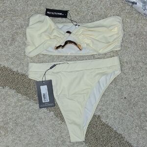 PrettyLittleThing Cream Bikini Set 💙💙💙💙